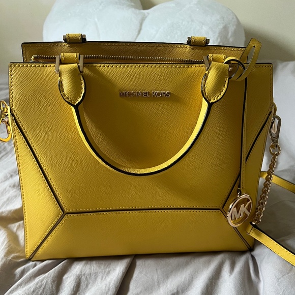 Michael Kors Yellow Purse - Picture 1 of 6